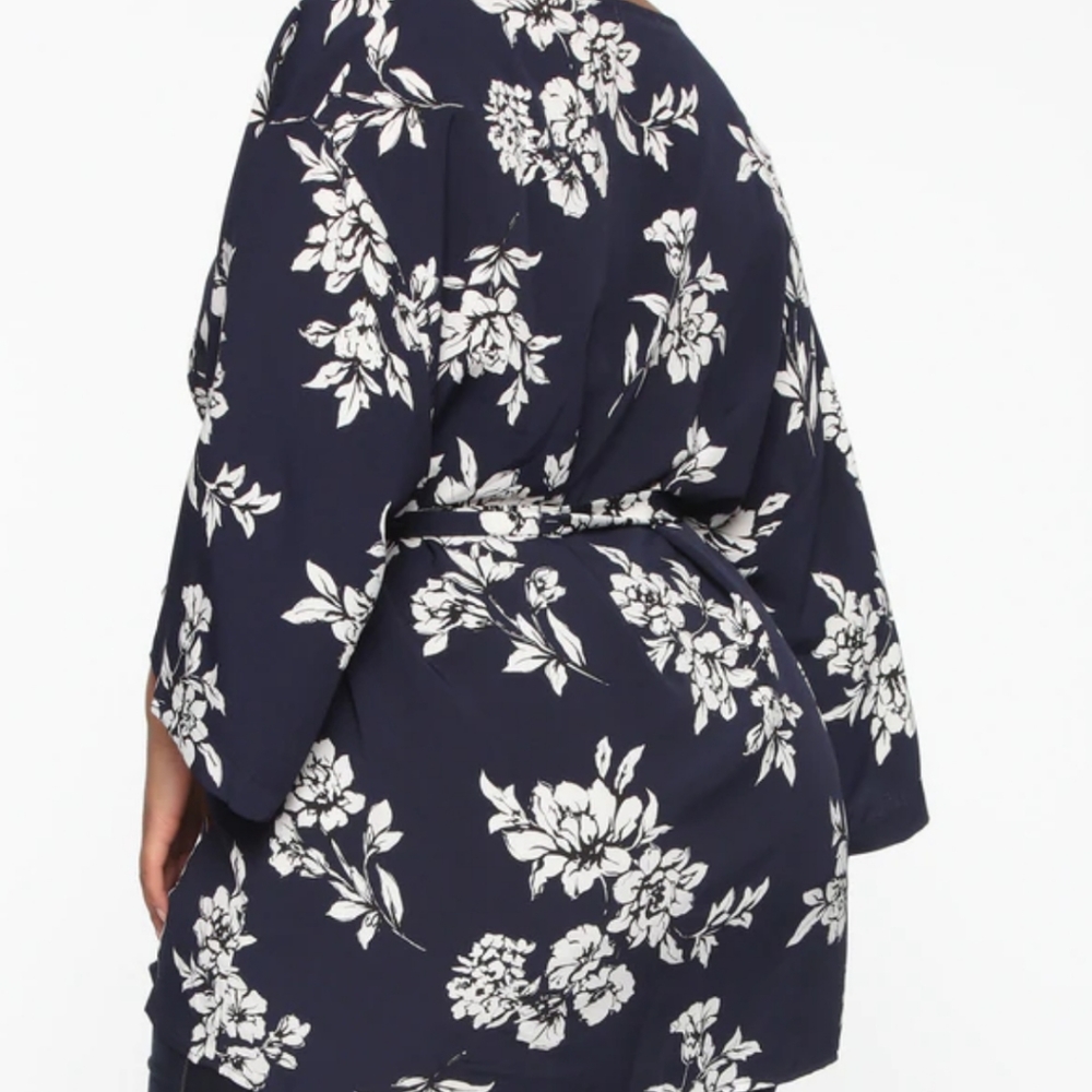 Kimono with belt
